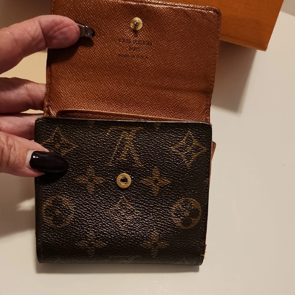 Louis Vuitton Dark Brown Monogram Wallet - Picture 5 of 11
